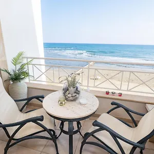Quattro Beachfront Sea View Ap 4 , Larnaca Cyprus